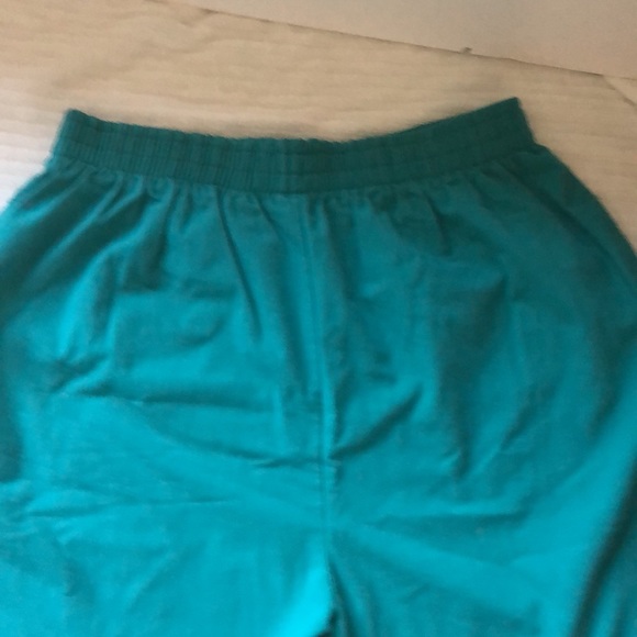 Shorts with side pockets 20W - Picture 6 of 6